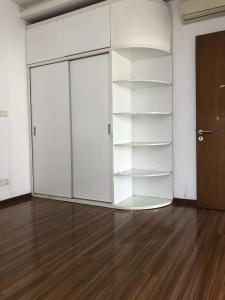 Không gian căn hộ Thảo Điền Pearl , Quận 2 Căn hộ Thảo Điền Pearl tầng 7 cửa hướng Tây, nội thất cơ bản.