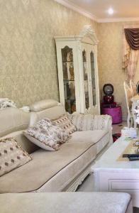 Phòng khách căn hộ chung cư Phú Yên  Căn hộ chung cư Phúc Yên nội thất sang trọng, view thoáng mát.