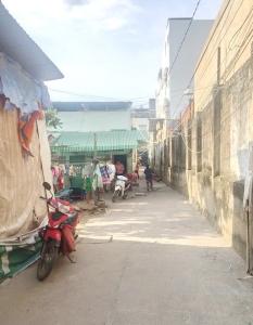 Nhà phố Tạ Quang Bửu, Quận 8 Nhà phố hướng cửa chính Bắc, trong hẻm khu dân cư an ninh.