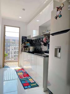 Phòng bếp Sky 9, Quận 9 Căn hộ Sky 9 nội thất cơ bản, view thành phố mát mẻ.