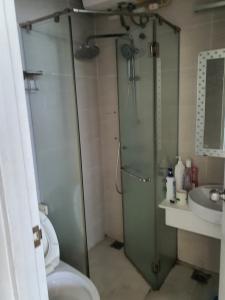 Phòng tắm căn hộ Sunny Plaza, Gò Vấp Căn hộ tầng 8 Sunny Plaza cửa hướng Nam, đầy đủ nội thất.