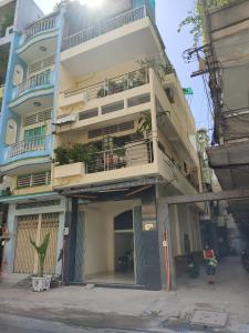 Toàn cảnh nhà phố quận 5 Bán nhà phố đường Lương Nhữ Học, phường 11, quận 5, diện tích đất 42,2m2, diện tích sử dụng 100,7m2