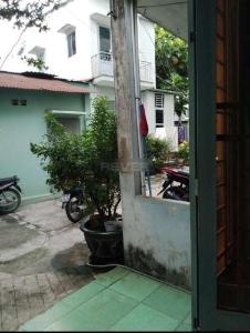 Nhà phố Quận Bình Thạnh Nhà phố cấp 4 có 1 gác lửng diện tích 31.9m2, khu dân cư hiện hữu.