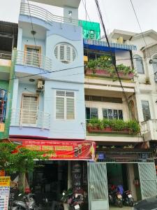 Nhà phố mặt tiền đường Nguyễn Văn Săng diện tích 53.2m2, không nội thất.