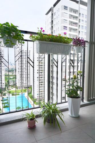 View Căn hộ Saigon South Residence tầng 15 ban công hướng Bắc đón gió mát