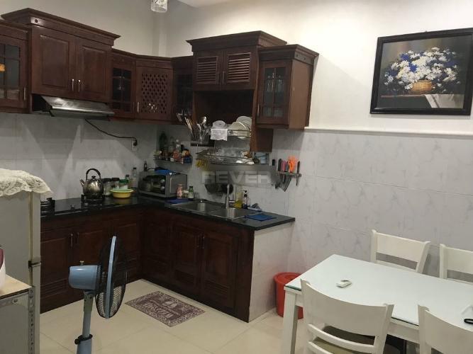 Phòng bếp nhà phố Quang Trung, Gò Vấp Nhà phố hẻm xi măng khu ở an ninh, diện tích 86m2.