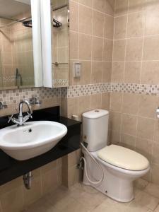 Phòng tắm The Manor, Bình Thạnh Căn hộ Officetel The Manor tầng trung, view thành phố.