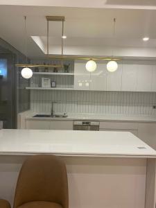 Phòng ngủ Saigon Pearl Quận Bình Thạnh Căn hộ Saigon Pearl nội thất cao cấp, view thành phố.