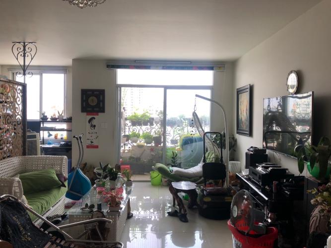 Căn hộ Grand Riverside tầng trung có 2 phòng ngủ, nội thất cơ bản. Căn hộ Grand Riverside tầng trung có 2 phòng ngủ, nội thất cơ bản.