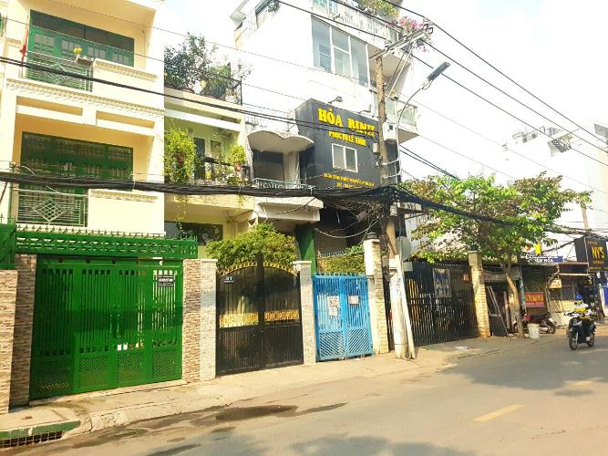 Nhà phố Quận 4 Cho thuê nhà nguyên căn 1 trệt 1 lửng, 1 lầu, mặt tiền Tôn Thất Thuyết Quận 4, nội thất cơ bản