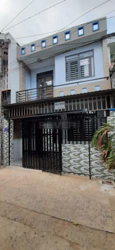 Mặt tiền nhà phố Tân Chánh Hiệp 10, Quận 12 Nhà phố hẻm xe hơi hướng Nam, cách đường chính hơn 100m.