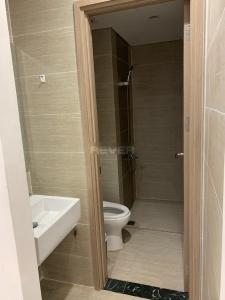 Toilet Vinhomes Grand Park Quận 9 Căn hộ Vinhomes Grand Park view nội khu, nội thất cơ bản.