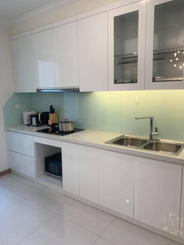 Phòng bếp Vinhomes Central Park Căn hộ Vinhomes Central Park tầng cao, ban công hướng Tây Bắc.
