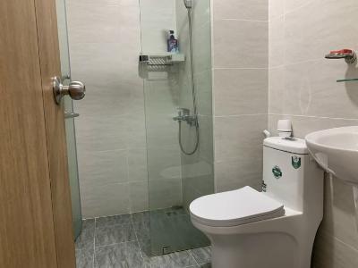 Nhà vệ sinh Bcons Suối Tiên Căn hộ Bcons Suối Tiên tầng cao, đầy đủ nội thất sang trọng.