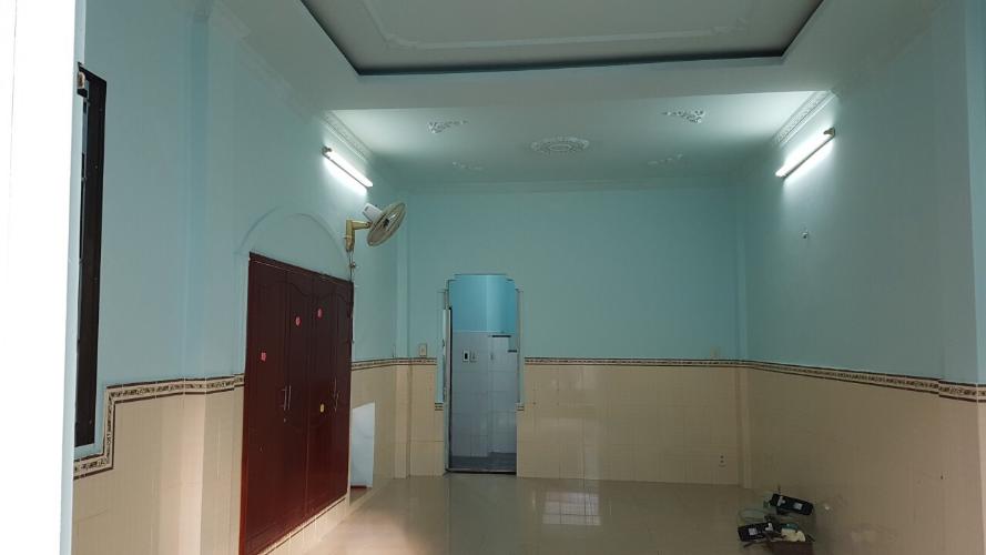 Nhà sau nhà phố Thủ Đức Bán nhà hẻm Q. Thủ Đức hướng Đông Nam, pháp lý đầy đủ, bàn giao ngay.