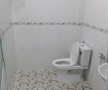 Phòng tắm nhà phố Nhà phố diện tích đất 3.8mx11m hẻm xe hơi 4m, hướng Đông.