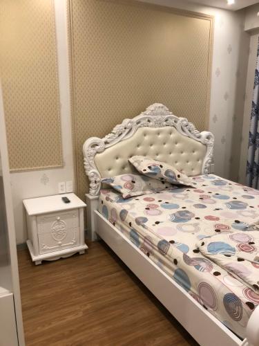  Phòng ngủ  căn hộ The Gold View Bán căn hộ The Gold View thuộc tầng cao, 2 phòng ngủ, diện tích 85m2, đầy đủ nội thất.