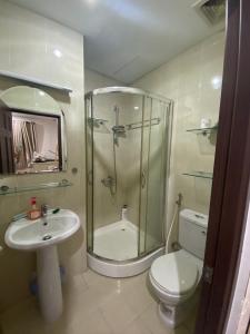 Phòng tắm , Căn hộ Res III , Quận 7 Căn hộ Res III tầng thấp view thoáng mát có 2 phòng ngủ, đầy đủ nội thất