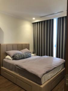 phòng ngủ căn hộ Vinhomes Central Park Căn hộ tháp Landmark 4 tầng 30 Vinhomes Central Park nội thất đầy đủ