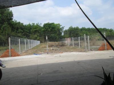 Đường trước đất nền Huyện Củ Chi Đất nền diện tích 411m2, khu dân cư đông đúc cách Quốc lộ 22 chỉ 900m.