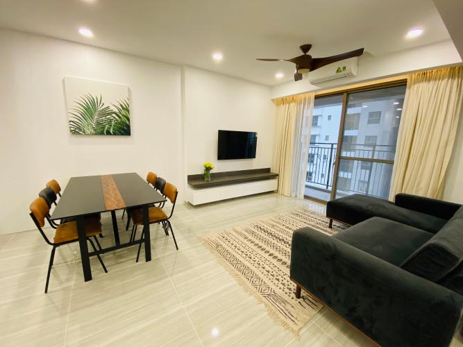 Phòng khách căn hộ Saigon South Residences Căn hộ Saigon South Residences tầng trung, đầy đủ nội thất