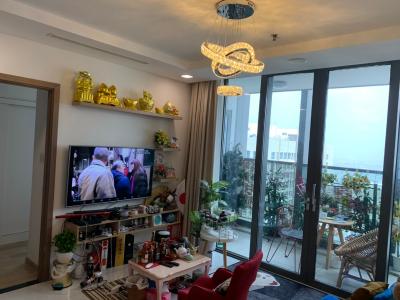 Không gian căn hộ Vinhomes Central Park , Quận Bình Thạnh Căn hộ Vinhomes Central Park có 2 phòng ngủ, bàn giao nội thất đầy đủ.