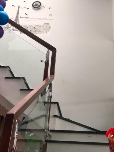 Nhà phố KDC Điền Phúc Thành, quận 9 Nhà phố KDC Điền Phúc Thành diện tích 5m x20m, có sân vườn rộng