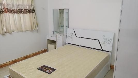 Phòng ngủ căn hộ Chung cư Mỹ Phước, Bình Thạnh Căn hộ Chung cư Mỹ Phước tầng thấp gồm 3 phòng ngủ, nội thất cơ bản.