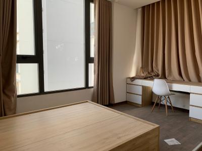 căn hộ La Astoria quận 2 Căn hộ La Astoria tầng cao, ban công hướng Tây đón view thành phố.