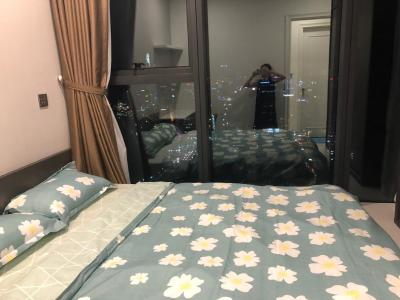 Vinhomes Golden River Căn hộ Vinhomes Golden River tầng cao view đẹp, đầy đủ nội thất.
