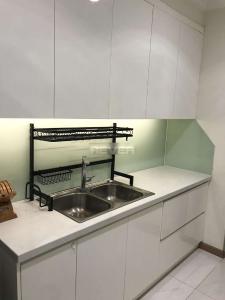 Phòng bếp căn hộ Vinhomes Central Park, Quận Bình Thạnh Căn hộ Vinhomes Central Park đầy đủ nội thất, tiện ích cao cấp.