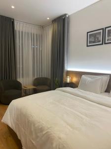 Phòng ngủ Saigon Pearl Quận Bình Thạnh Căn hộ Saigon Pearl nội thất cao cấp, view thành phố.