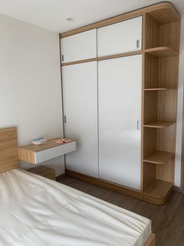 phòng ngủ căn hộ Vinhomes Grand Park Căn hộ Vinhomes Grand Park tầng cao, cửa hướng Đông Nam.