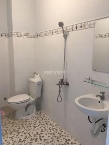 NHà phố Huyện Bình Chánh Nhà phố KDC Phòng Phú 4 diện tích 100m2, mặt tiền đường rộng rãi.