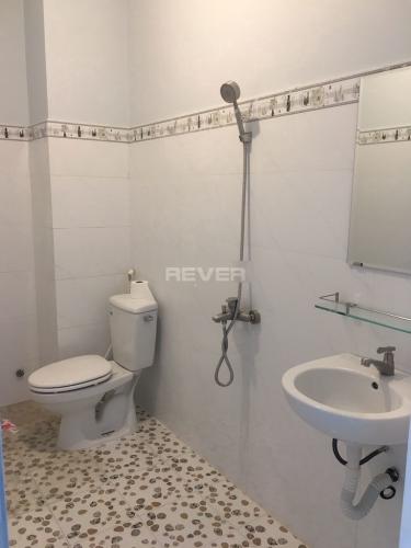 NHà phố Huyện Bình Chánh Nhà phố KDC Phòng Phú 4 diện tích 100m2, mặt tiền đường rộng rãi.