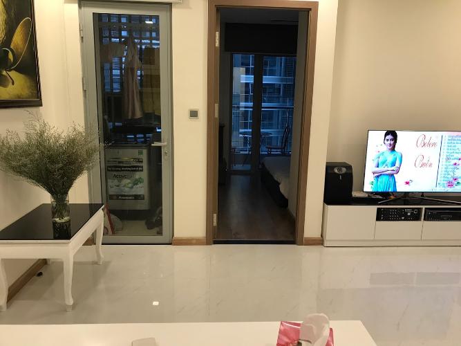 Phòng khách Căn hộ Vinhomes Central Park Căn hộ Vinhomes Central Park đầy đủ nội thất, hướng Đông Bắc