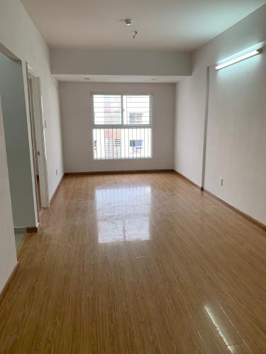 Phòng khách Ehome 3, Bình Tân Căn hộ Ehome 3 nội thất cơ bản, hướng Đông Nam.