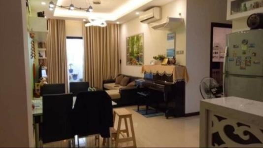 Phòng khách Era Town, Quận 7 Căn hộ Era Town tầng trung, ban công hướng Nam view thoáng mát.