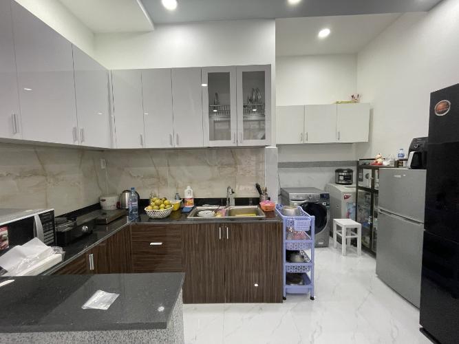 Phòng bếp nhà phố Quận Tân Bình Nhà phố Q.Tân Bình diện tích sử dụng 54.4m2, sổ hồng pháp lý rõ ràng.