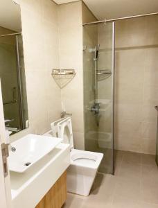 toilet Masteri Millennium Căn hộ Masteri Millennium đầy đủ nội thất, view sông và thành phố.