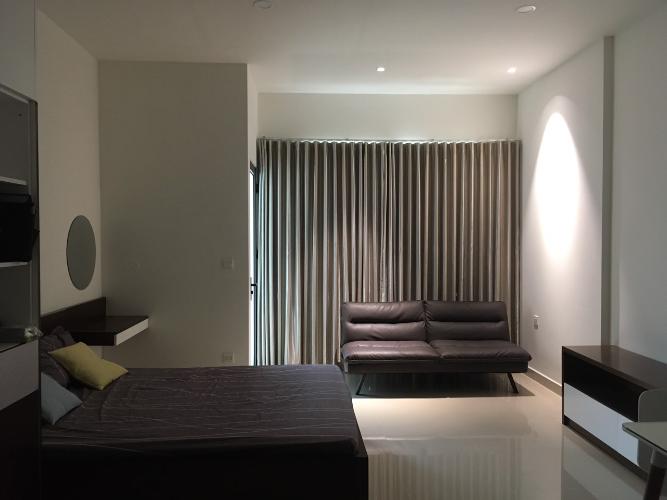 Bên trong officetel Sunrise CityView Office-tel Sunrise CityView đầy đủ nội thất, view thành phố.