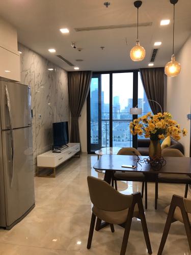 Phòng khách Vinhomes Golden River, Quận 1 CĂN HỘ GOLDEN RIVER VIEW THOÁNG MÁT