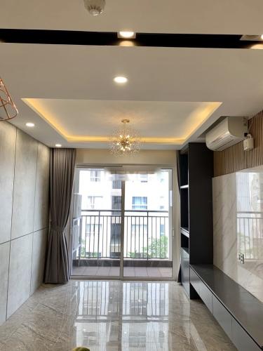 Phòng khách căn hộ Richstar, Tân Phú Căn hộ chung cư Richstar view nội khu yên tĩnh, hướng cửa Đông Nam.