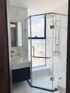 Căn Officetel Sunshine City Saigon, Quận 7 Căn Officetel Sunshine City Saigon tầng 13, đầy đủ tiện ích.