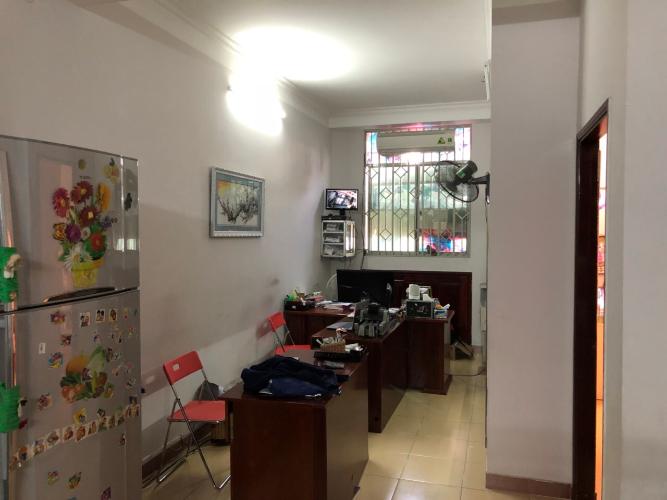 Không gian nhà phố Quận Bình Thạnh Nhà phố Q.Bình Thạnh diện tích sử dụng 260.7m2, sổ hồng pháp lý rõ ràng.