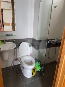 Phòng tắm Him Lam Riverside, Quận 7 Căn hộ Him Lam Riverside ban công hướng Nam, đầy đủ nội thất.