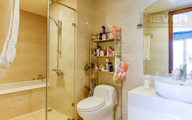 e5d975e7ba4a5d14045b Căn hộ Vinhomes Central Park đầy đủ nội thất, view sông Sài Gòn