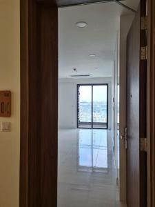 Căn hộ Kingdom 101, Quận 10 Căn hộ Kingdom 101 nội thất cơ bản, view thành phố.