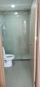  Phòng tắm căn hộ La Astoria  quận 2 Căn hộ La Astoria thiết kế hiện đại ban công rộng rãi thoáng mát.