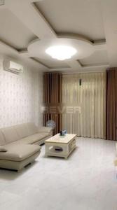 Phòng khách nhà Quận 7 Nhà phố khu dân cư ven sông diện tích sử dụng 329m2, hướng Nam.